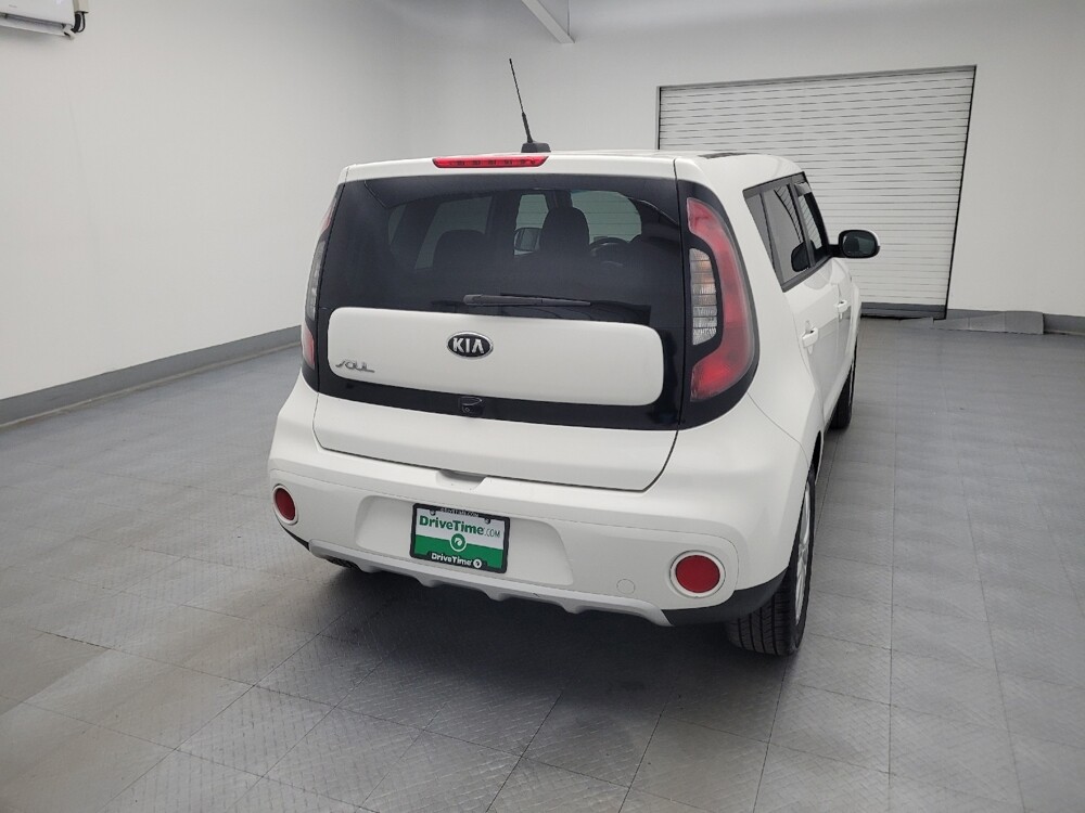 2018 Kia Soul in Maple Heights, OH 44137 - 18095260 7