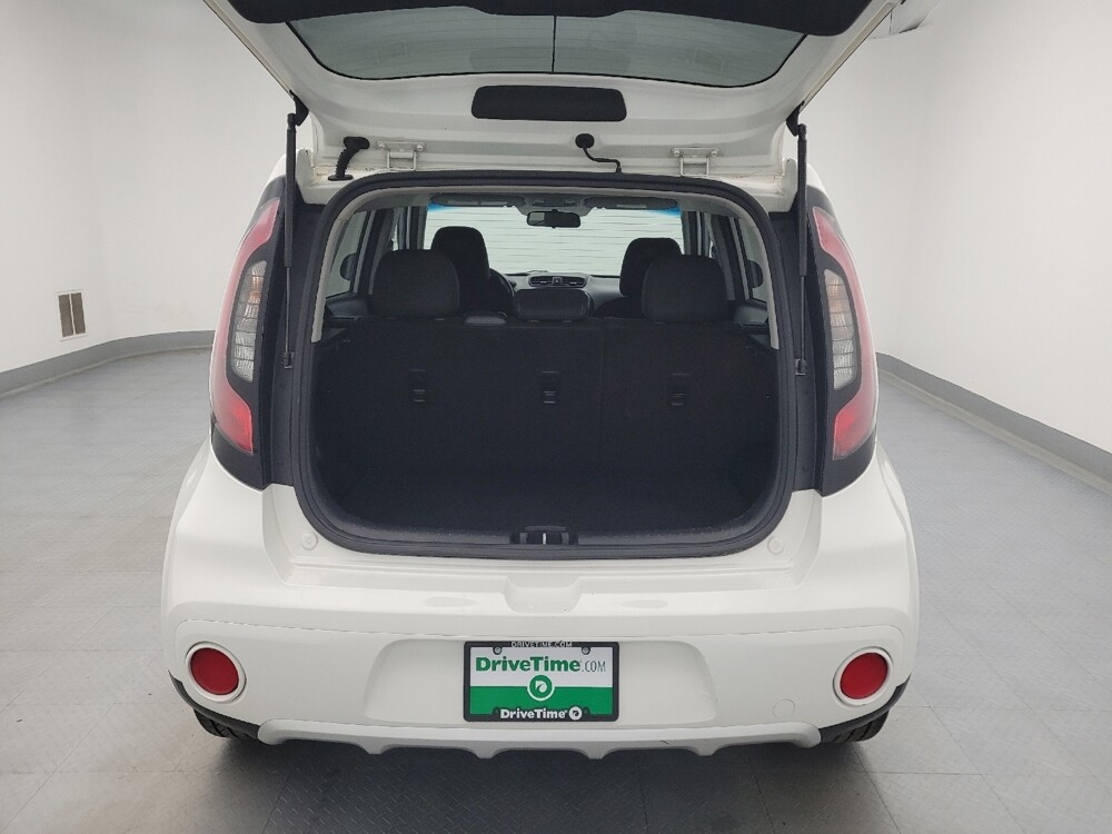 2018 Kia Soul in Maple Heights, OH 44137 - 18095260 29