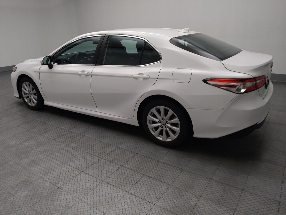2020 Toyota Camry in Lombard, IL 60148 - 18095264 3
