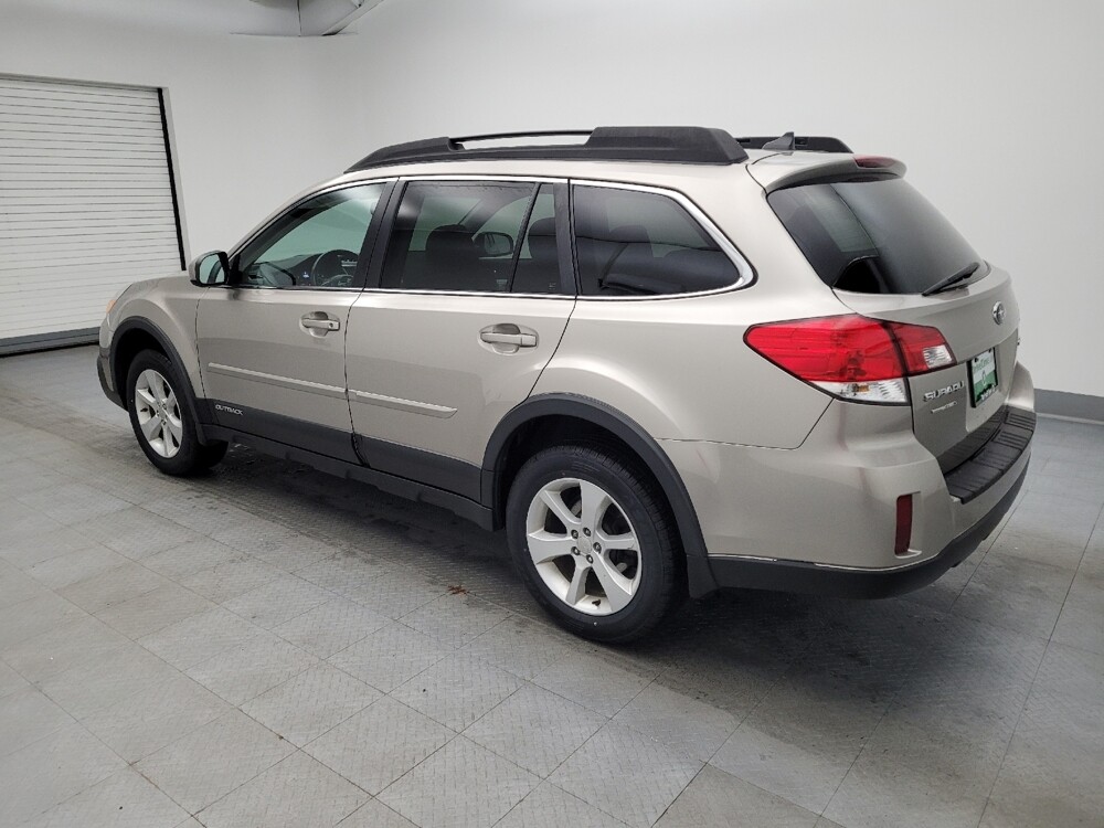 2014 Subaru Outback in Maple Heights, OH 44137 - 18095265 3