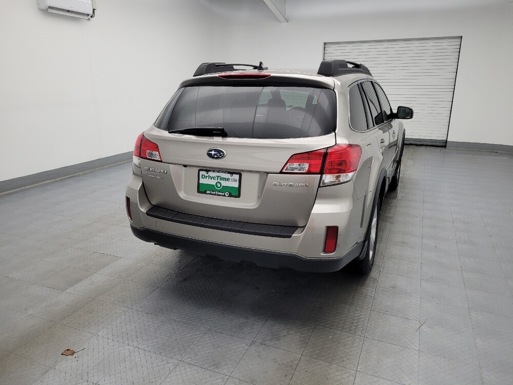 2014 Subaru Outback in Maple Heights, OH 44137 - 18095265 7