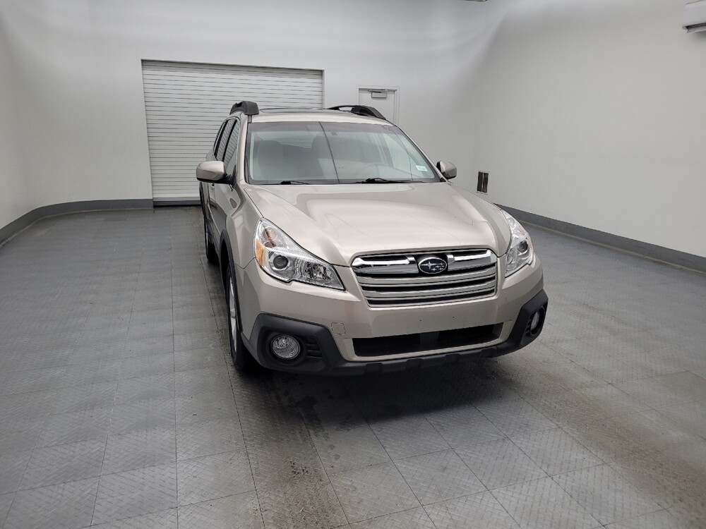 2014 Subaru Outback in Maple Heights, OH 44137 - 18095265 14