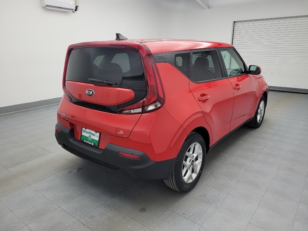 2020 Kia Soul in Maple Heights, OH 44137 - 18095267 9