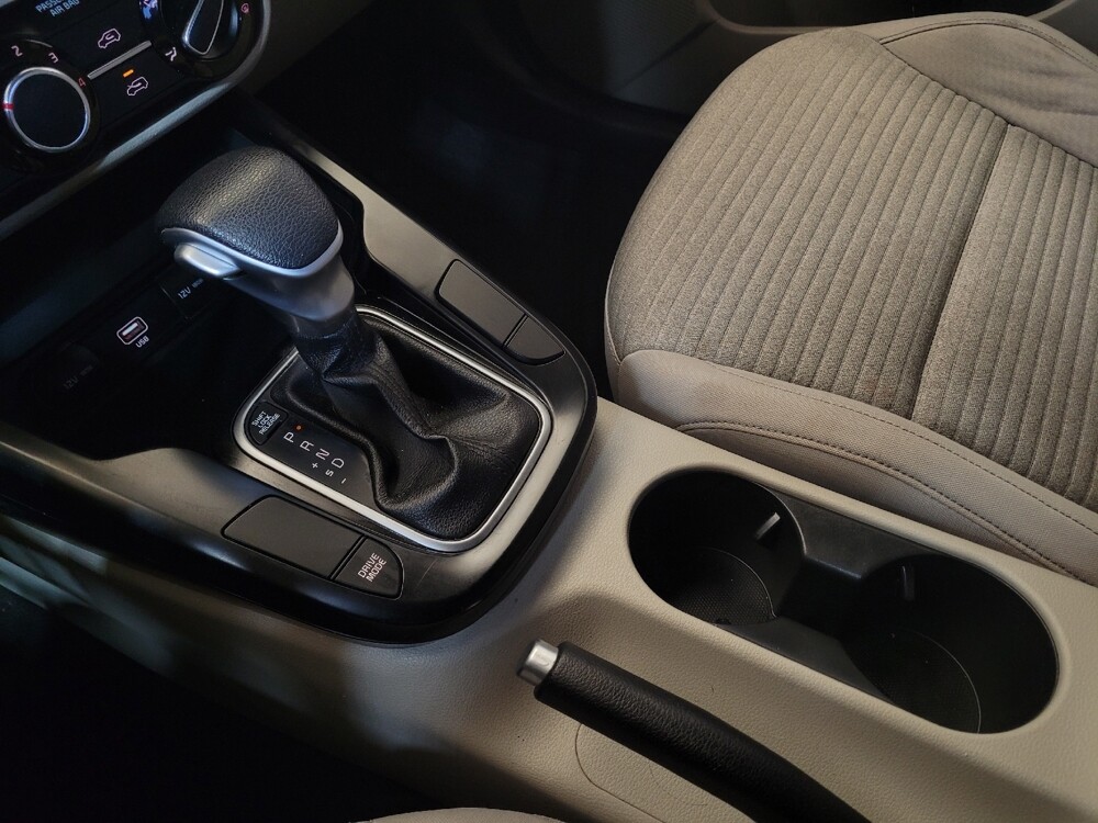 2020 Kia Soul in Maple Heights, OH 44137 - 18095267 26