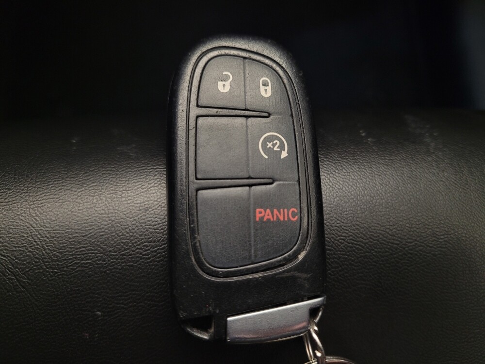 2019 Jeep Cherokee in Maple Heights, OH 44137 - 18095268 32