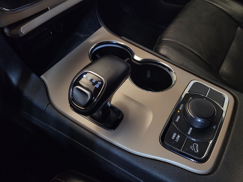 2015 Jeep Grand Cherokee in Miamisburg, OH 45342 - 18095269 26