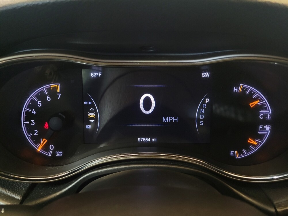 2015 Jeep Grand Cherokee in Miamisburg, OH 45342 - 18095269 23