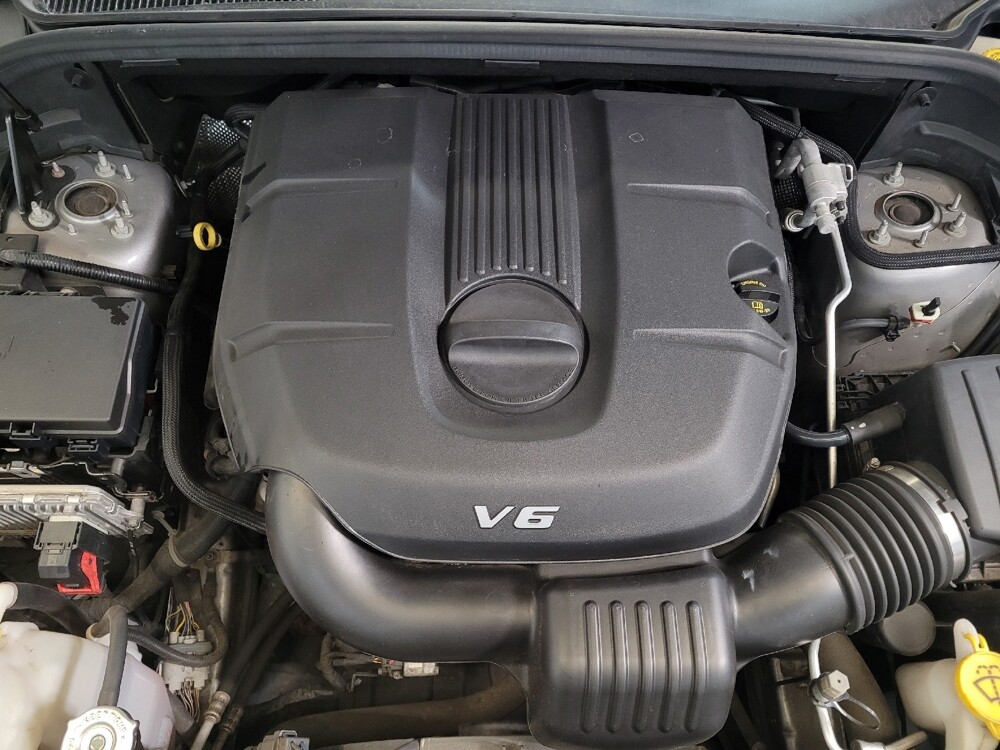 2015 Jeep Grand Cherokee in Miamisburg, OH 45342 - 18095269 30