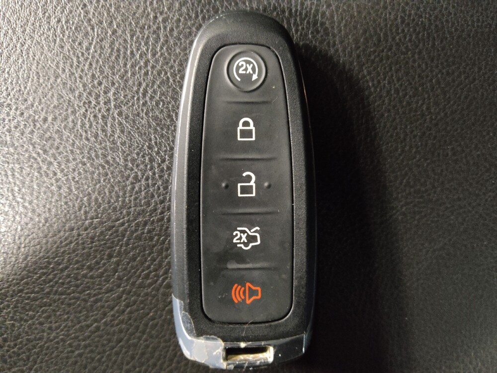 2017 Ford Focus in Morrow, GA 30260 - 18095271 32