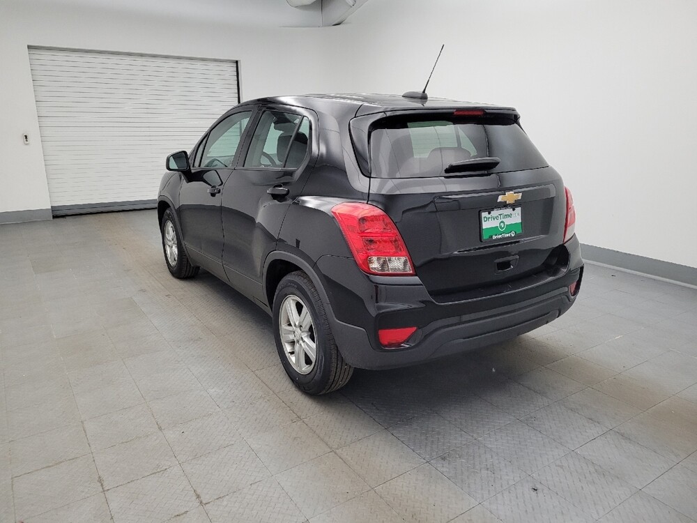 2020 Chevrolet Trax in Maple Heights, OH 44137 - 18095274 5