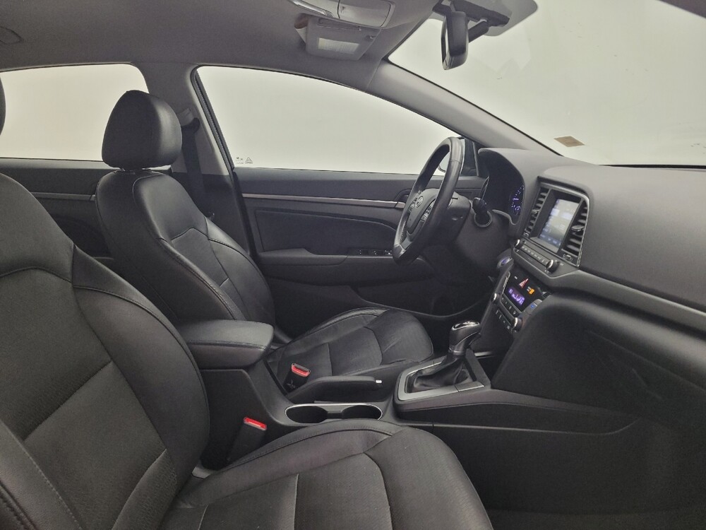 2017 Hyundai Elantra in Maple Heights, OH 44137 - 18095275 21