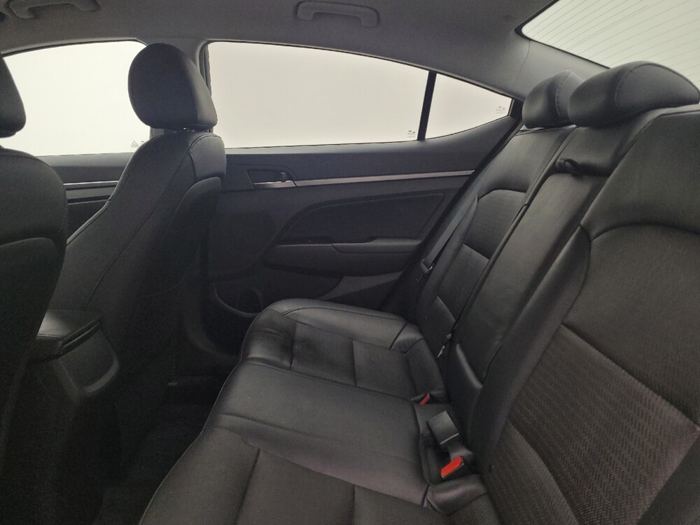 2017 Hyundai Elantra in Maple Heights, OH 44137 - 18095275 18