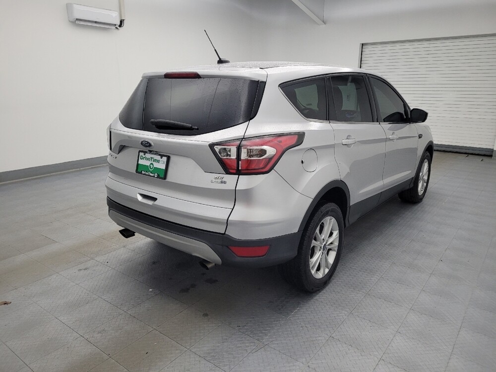 2017 Ford Escape in Maple Heights, OH 44137 - 18095279 9