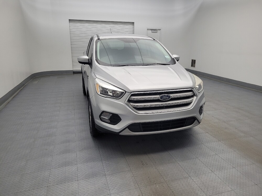 2017 Ford Escape in Maple Heights, OH 44137 - 18095279 14