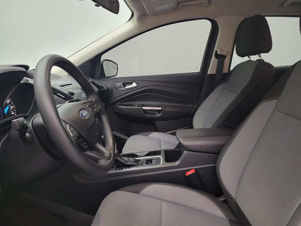 2017 Ford Escape in Maple Heights, OH 44137 - 18095279 17