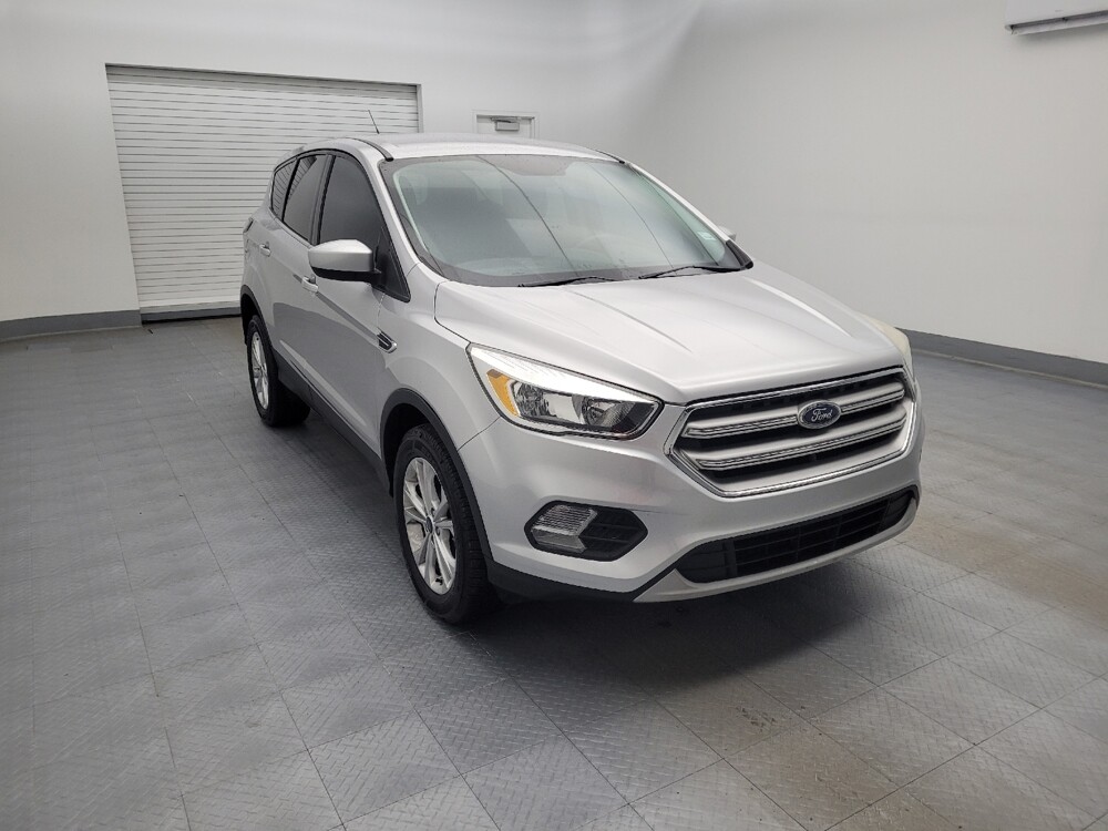 2017 Ford Escape in Maple Heights, OH 44137 - 18095279 13