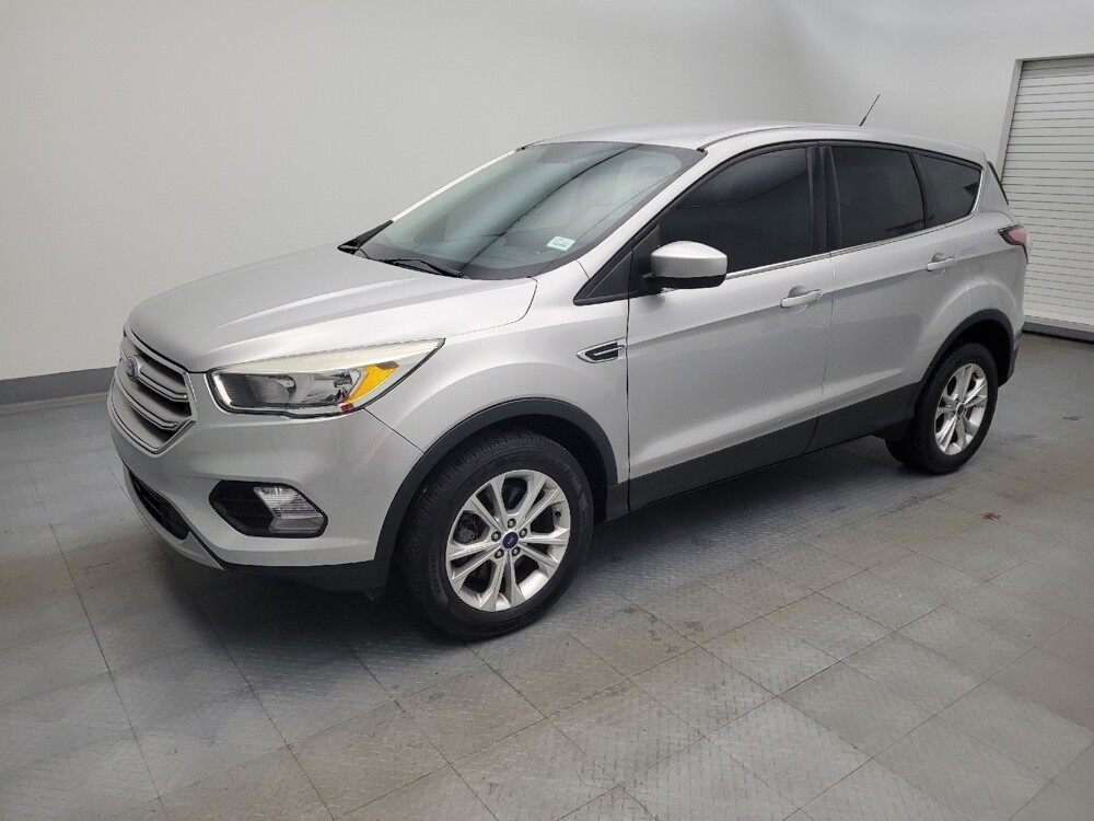 2017 Ford Escape in Maple Heights, OH 44137 - 18095279 2