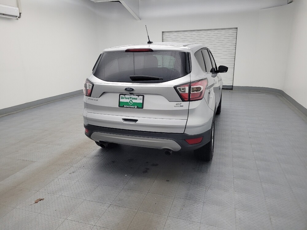 2017 Ford Escape in Maple Heights, OH 44137 - 18095279 7