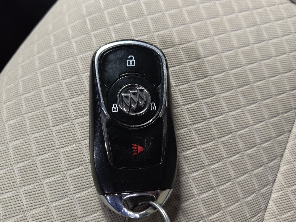 2019 Buick Encore in Clearwater, FL 33764 - 18095283 32