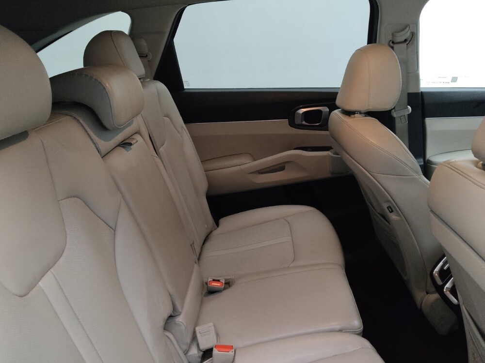 2022 Kia Sorento in Des Moines, IA 50310 - 18095285 19