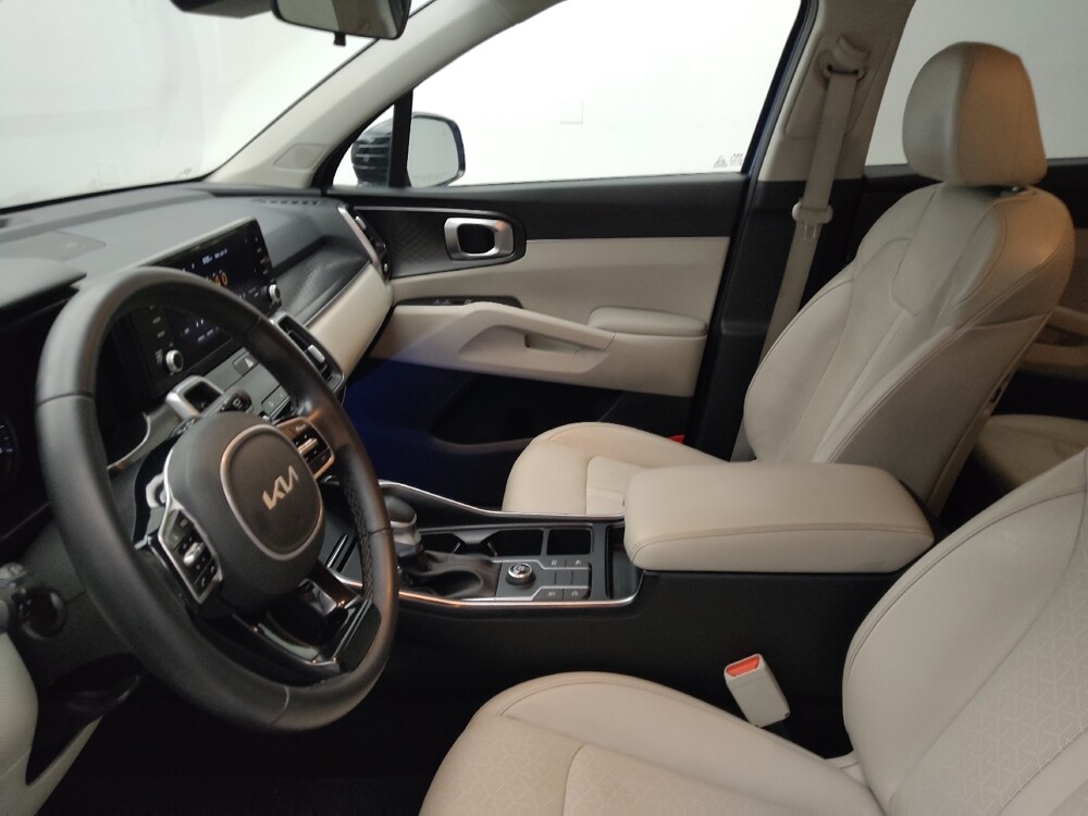 2022 Kia Sorento in Des Moines, IA 50310 - 18095285 17