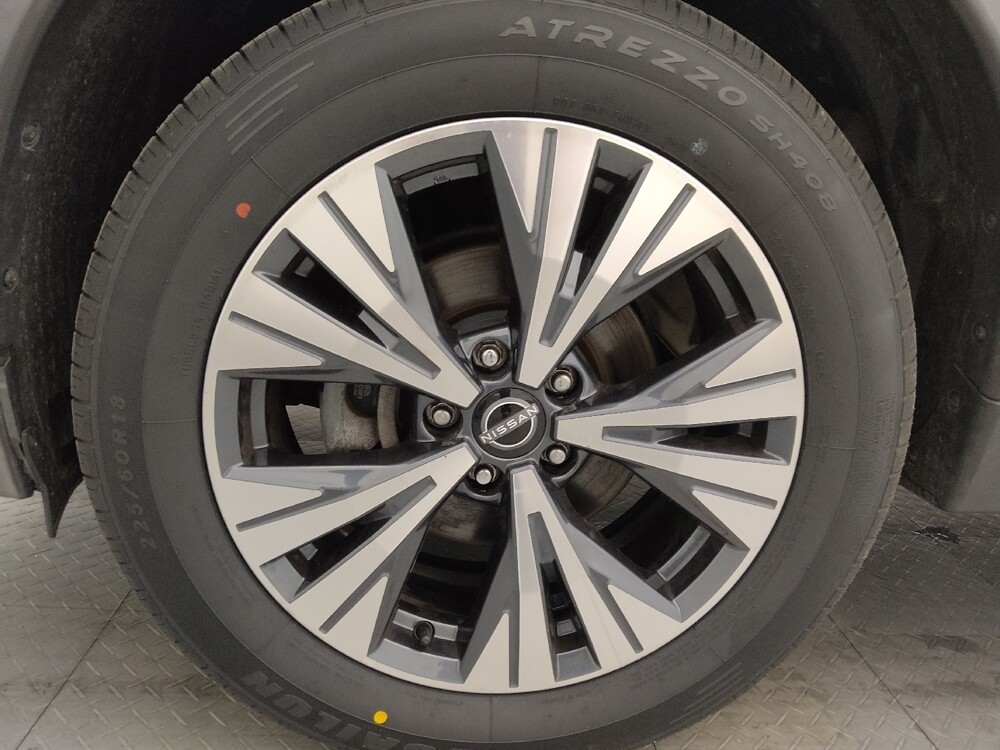 2018 Nissan Rogue in Lakeland, FL 33815 - 18095289 31