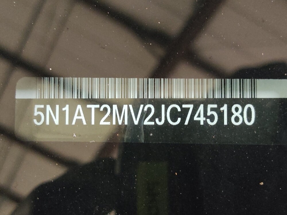 2018 Nissan Rogue in Lakeland, FL 33815 - 18095289 33