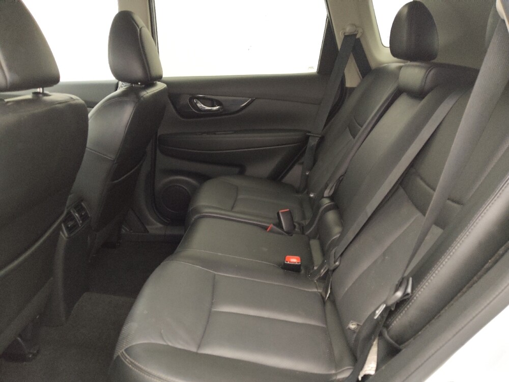 2018 Nissan Rogue in Lakeland, FL 33815 - 18095289 18