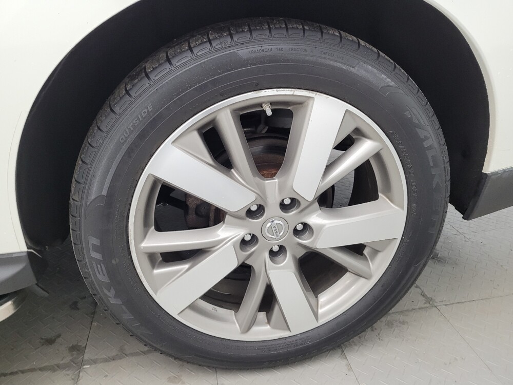 2017 Nissan Pathfinder in Maple Heights, OH 44137 - 18095294 31