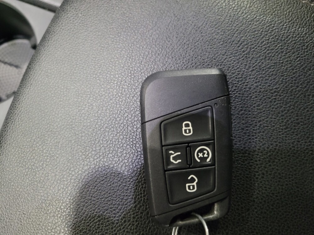 2021 Volkswagen Atlas in Chesapeake, VA 23320 - 18095296 32