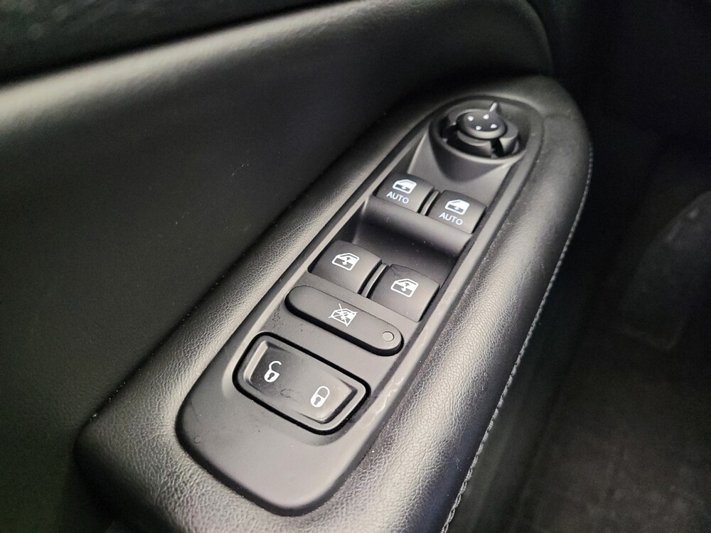 2020 Jeep Compass in Maple Heights, OH 44137 - 18095297 27