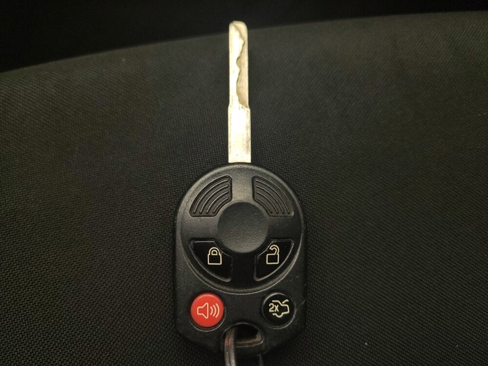 2017 Ford Focus in Maple Heights, OH 44137 - 18095298 32