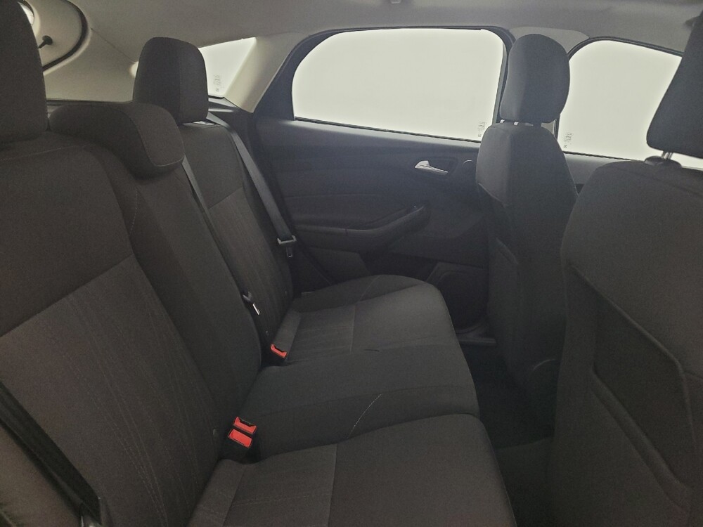 2017 Ford Focus in Maple Heights, OH 44137 - 18095298 19