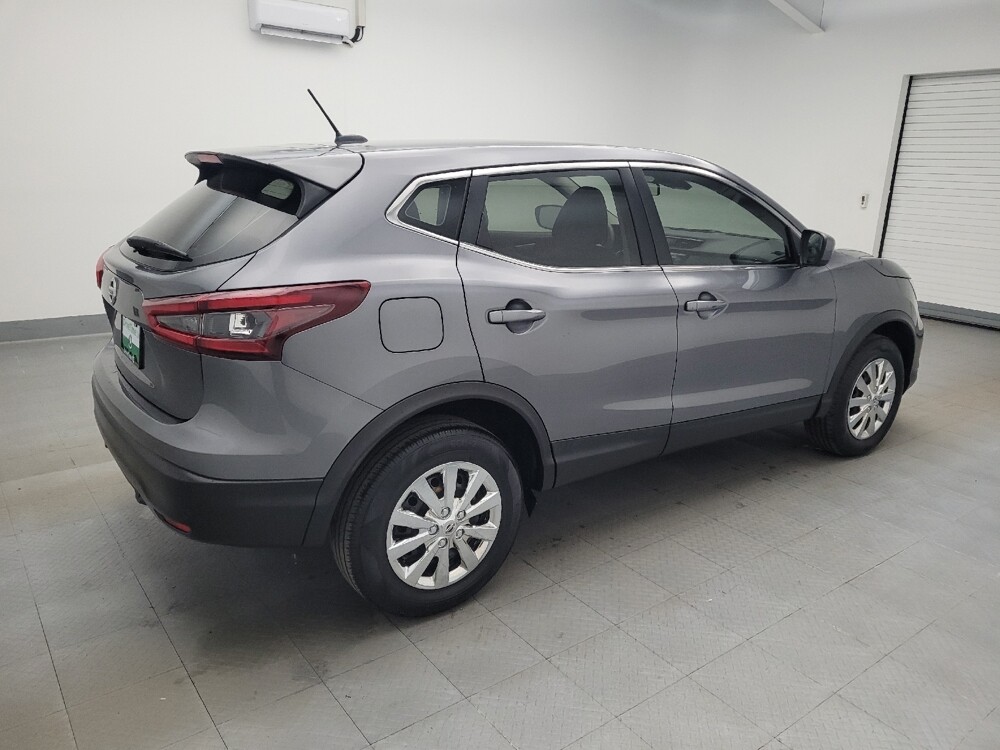 2020 Nissan Rogue Sport in Maple Heights, OH 44137 - 18095299 10