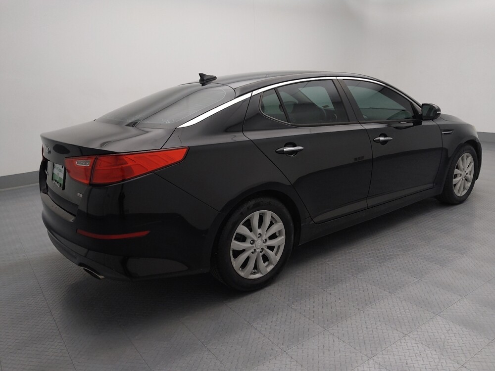 2015 Kia Optima in Topeka, KS 66611 - 18095302 10
