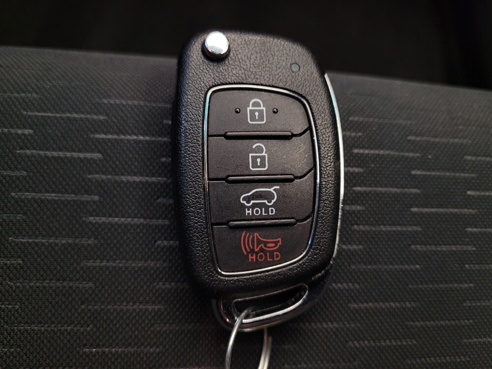 2019 Hyundai Tucson in Miamisburg, OH 45342 - 18095304 32