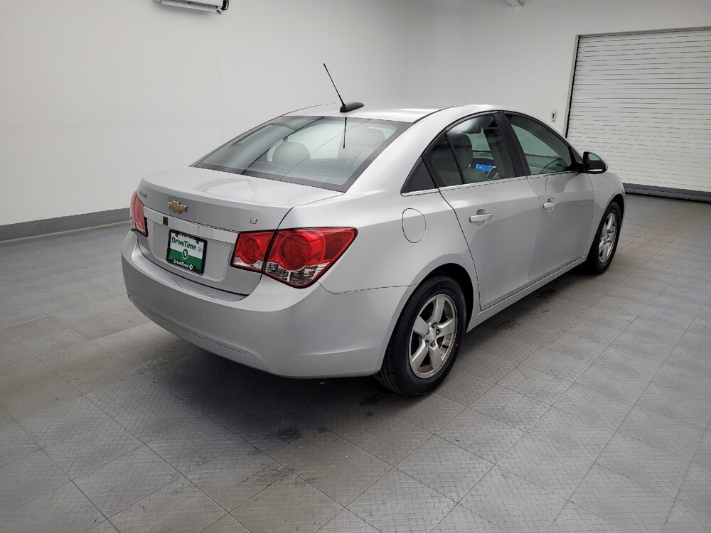 2015 Chevrolet Cruze in Toledo, OH 43617 - 18095305 9