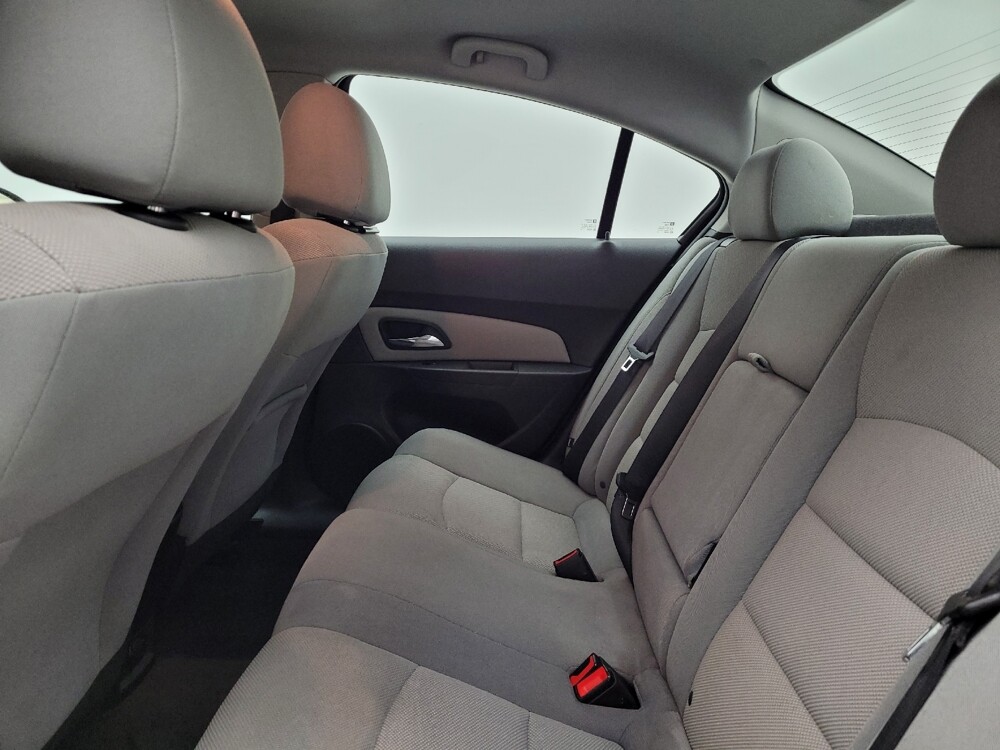 2015 Chevrolet Cruze in Toledo, OH 43617 - 18095305 18