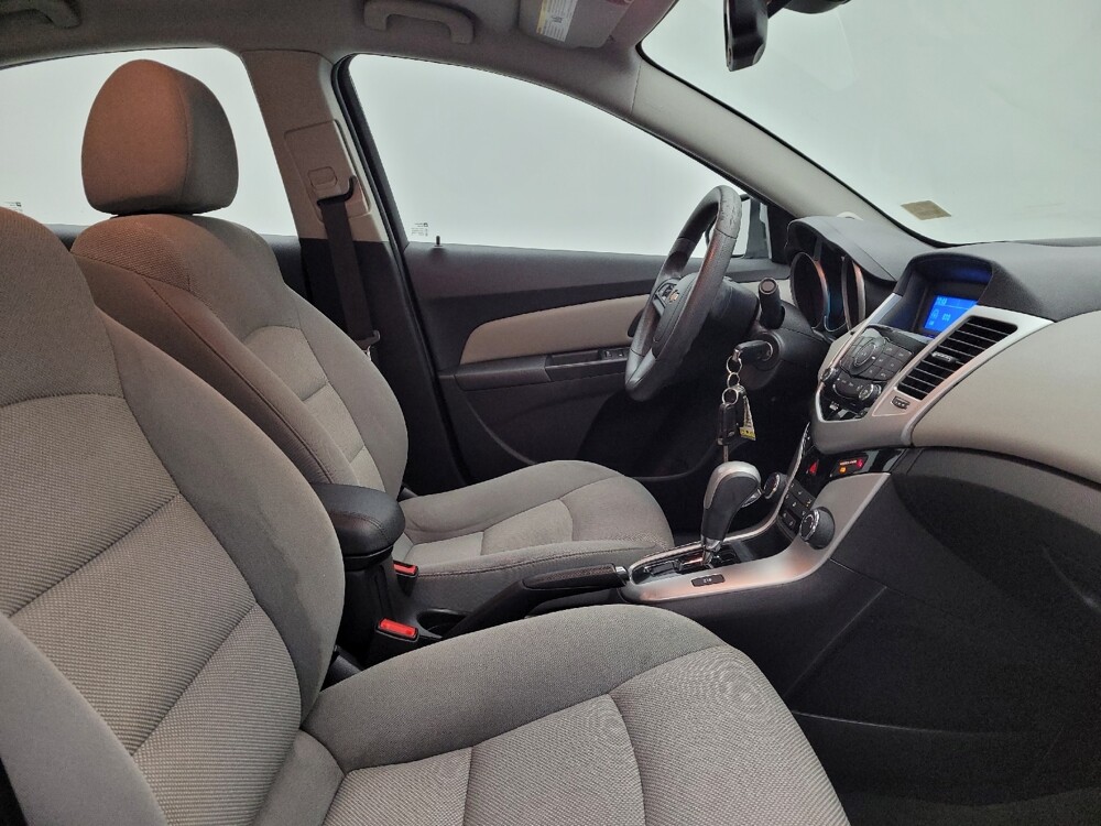 2015 Chevrolet Cruze in Toledo, OH 43617 - 18095305 21