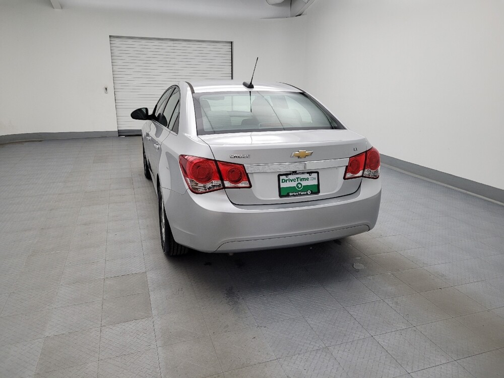 2015 Chevrolet Cruze in Toledo, OH 43617 - 18095305 6