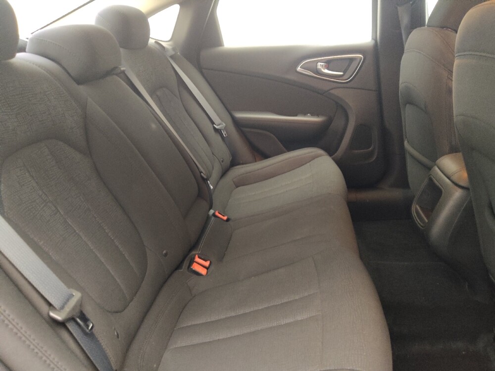 2016 Chrysler 200 in Kissimmee, FL 34744 - 18095307 19