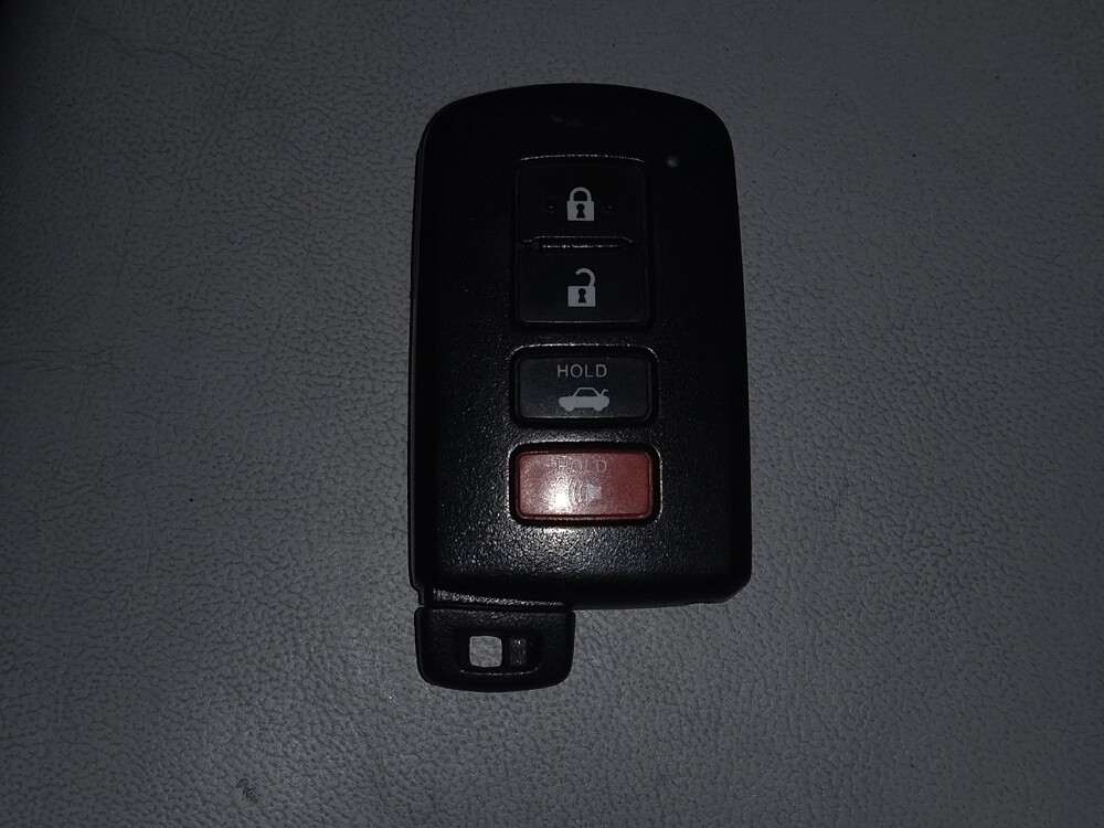 2016 Toyota Camry in Kissimmee, FL 34744 - 18095308 32