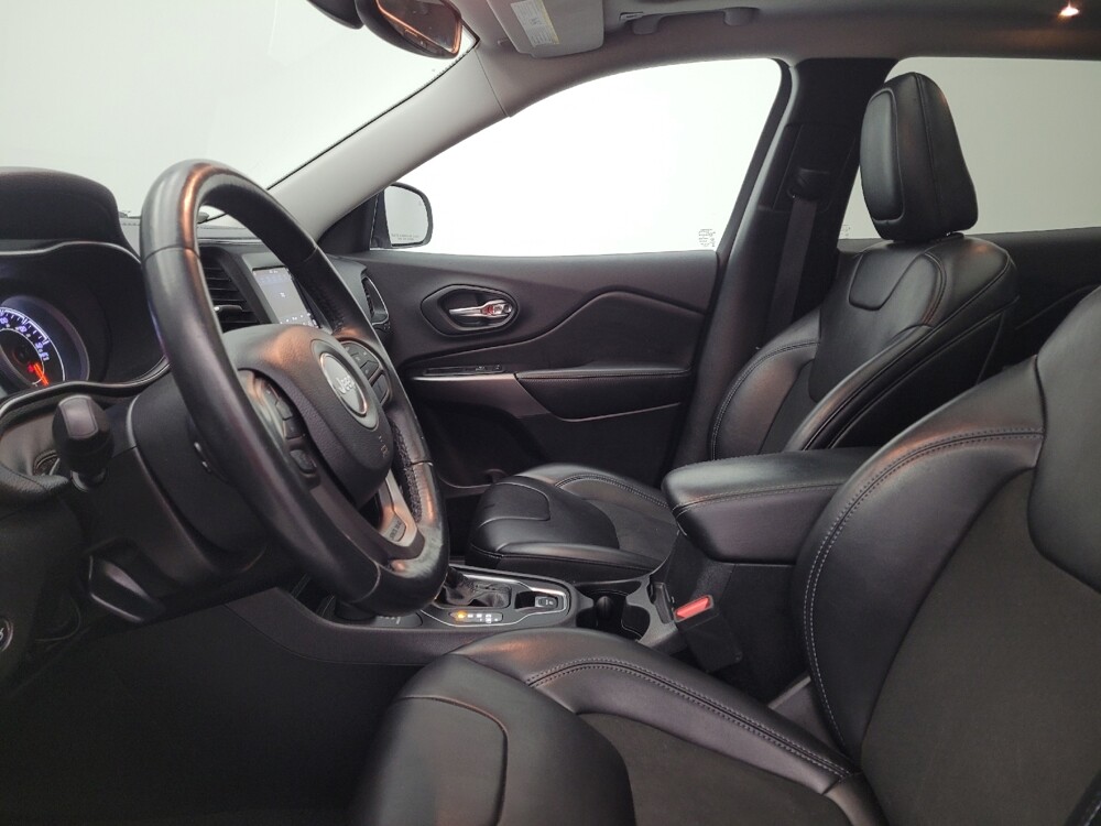 2019 Jeep Cherokee in Miamisburg, OH 45342 - 18095309 17