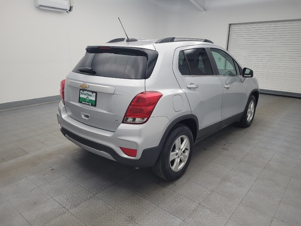 2020 Chevrolet Trax in Miamisburg, OH 45342 - 18095320 9