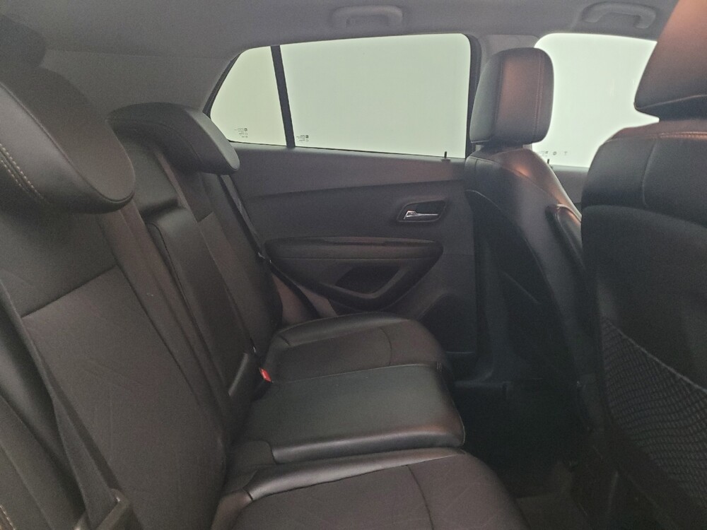 2020 Chevrolet Trax in Miamisburg, OH 45342 - 18095320 19