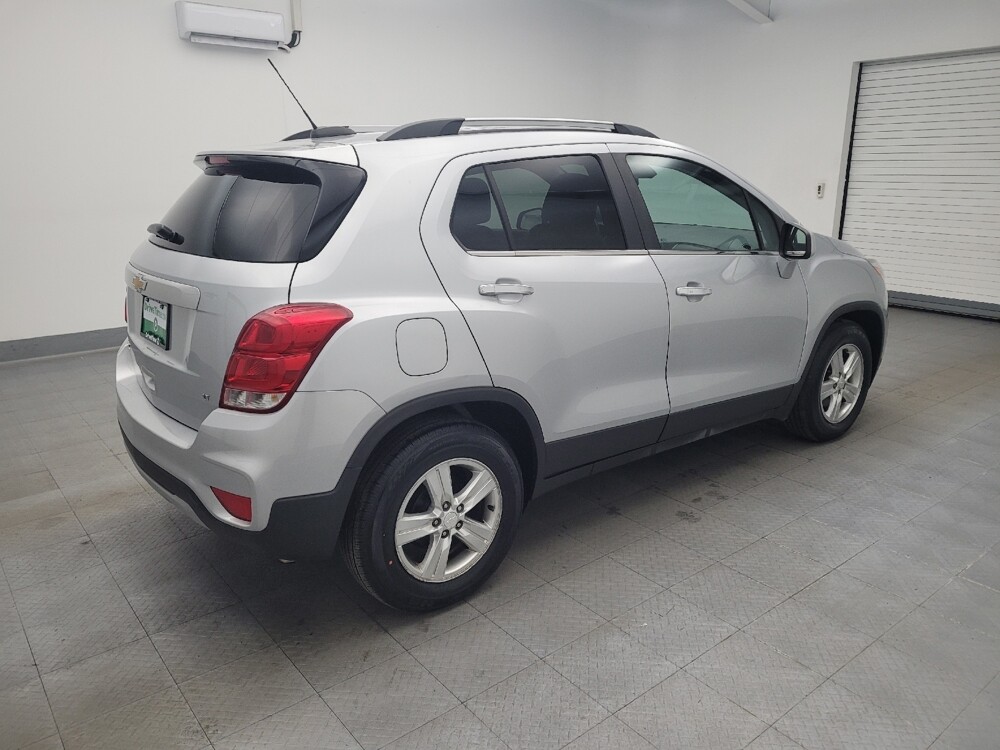 2020 Chevrolet Trax in Miamisburg, OH 45342 - 18095320 10