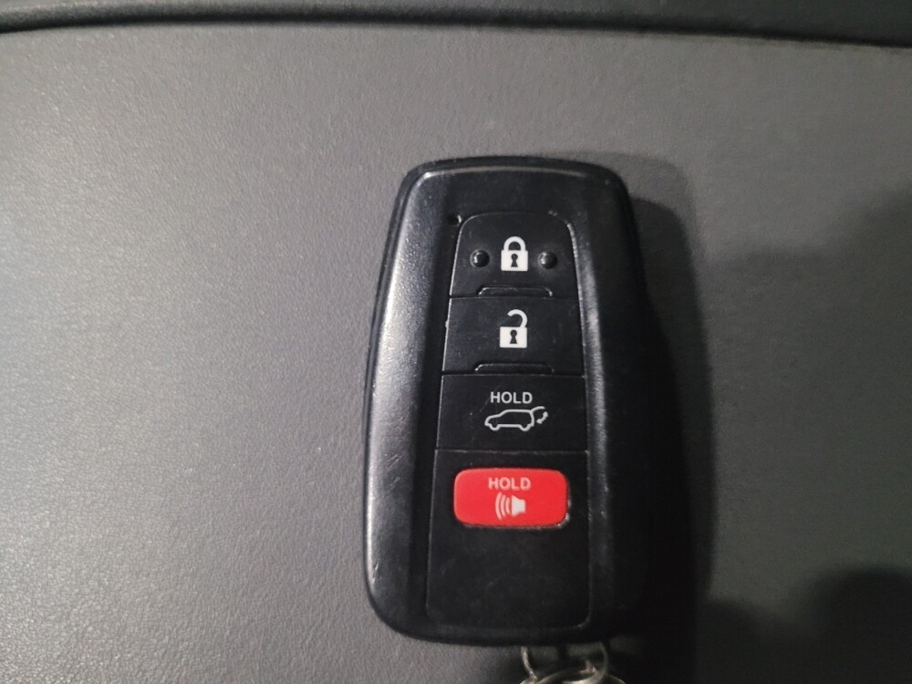 2022 Toyota Highlander in Chesapeake, VA 23320 - 18095321 32