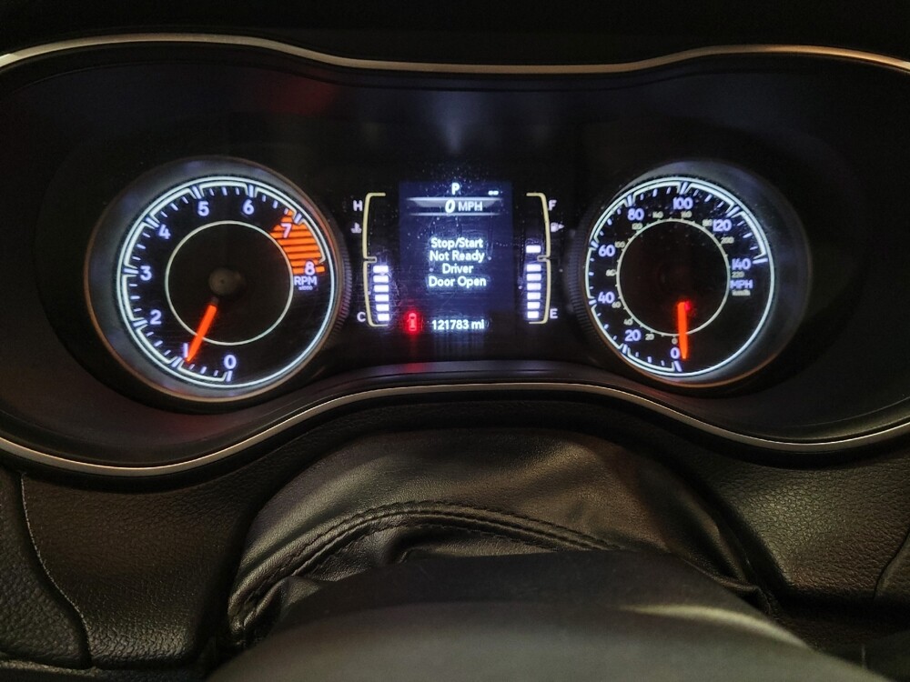 2019 Jeep Cherokee in Sacramento, CA 95821 - 18095327 23