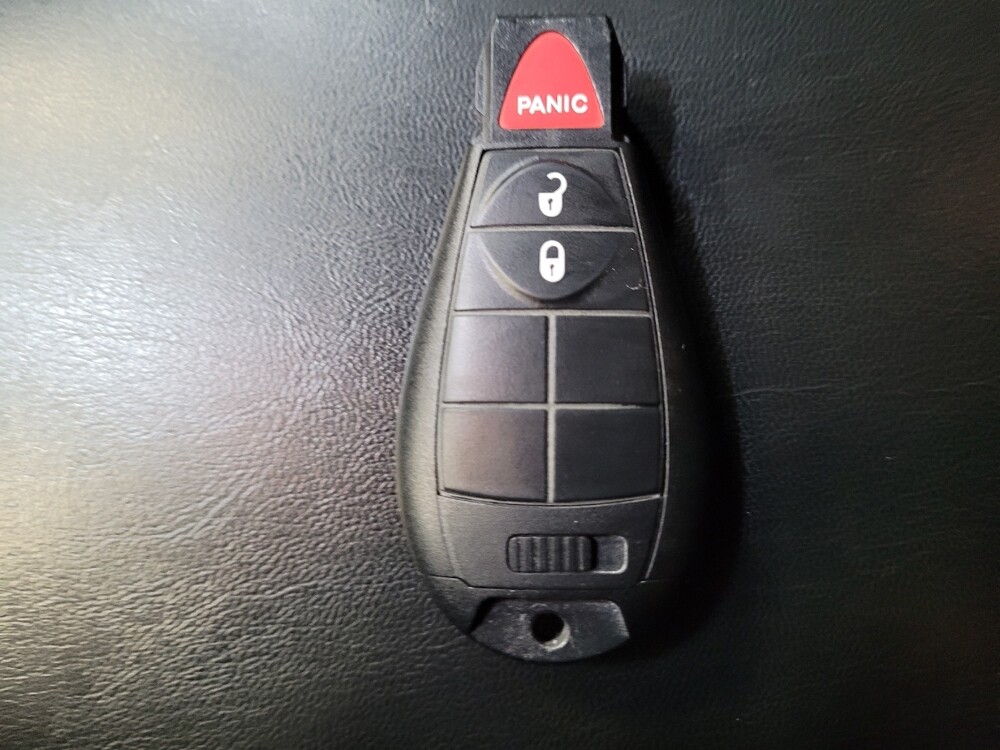 2019 Jeep Cherokee in Sacramento, CA 95821 - 18095327 32