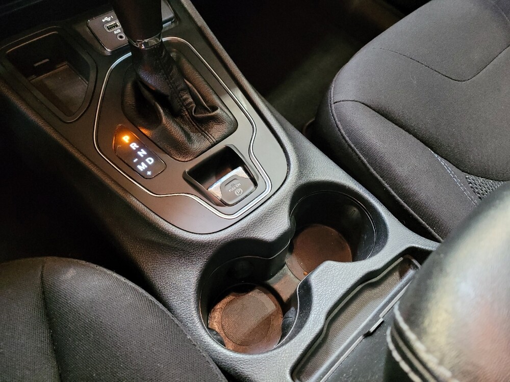 2019 Jeep Cherokee in Sacramento, CA 95821 - 18095327 26